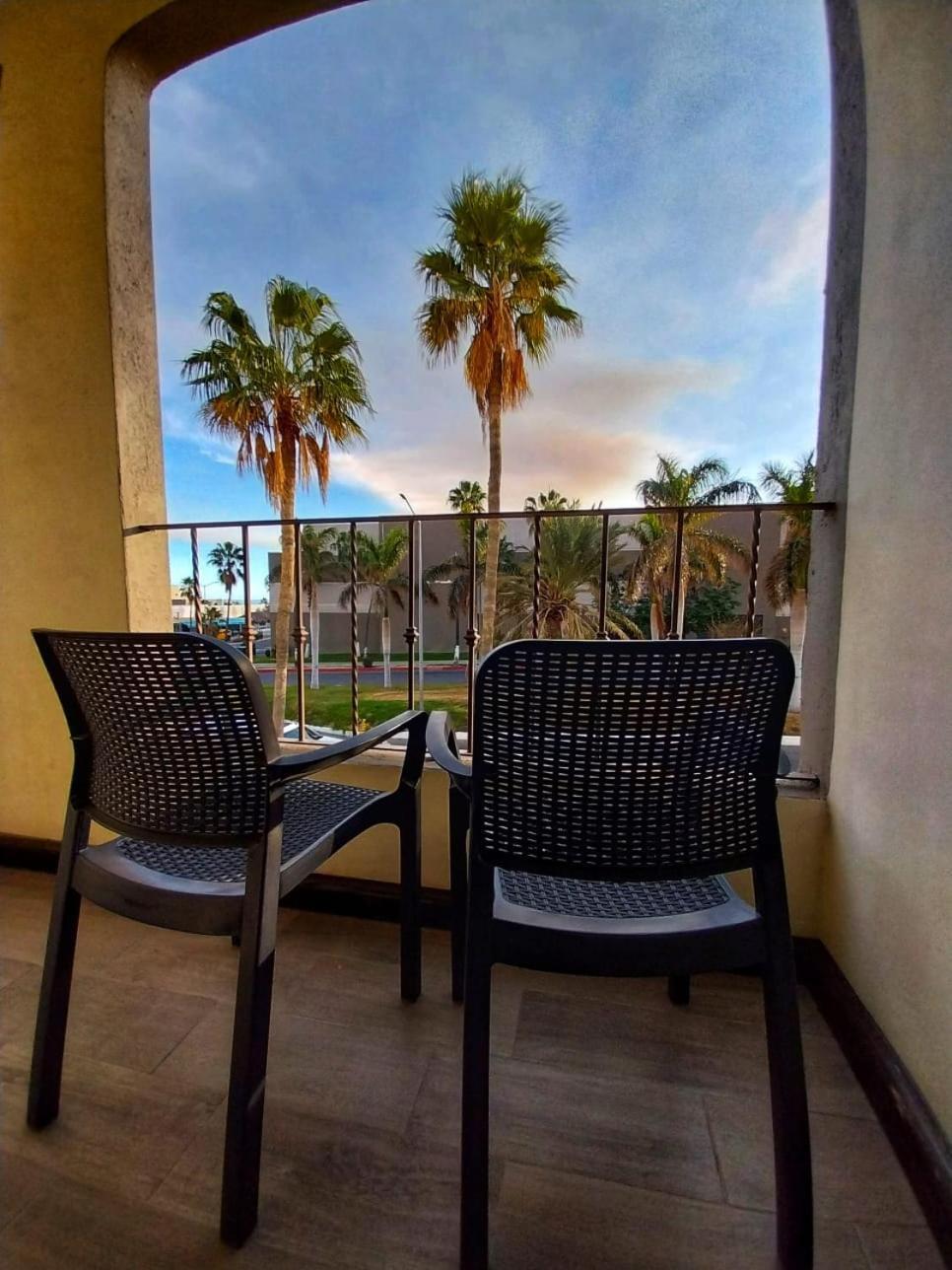 Santa Maria Del Cabo Hotel ซานโฮเซ เดล กาโบ ภายนอก รูปภาพ